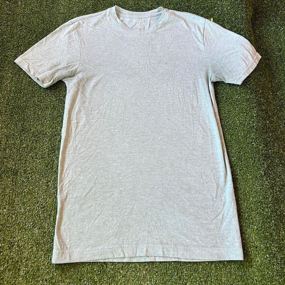 Banana-republic Men's Grey and White T-shirt
